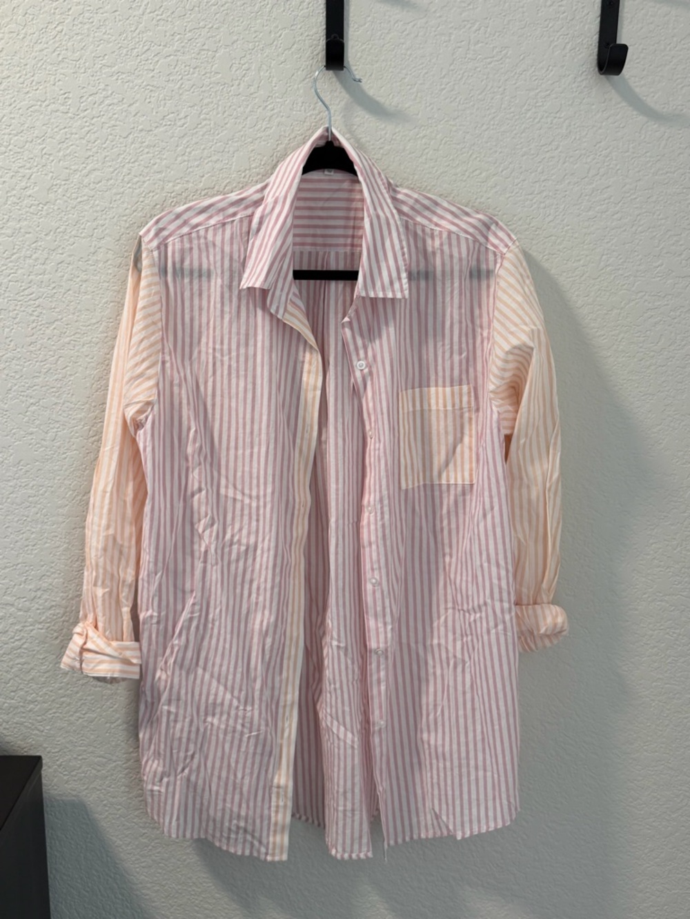 Classic Pink and Cream Striped Men's Button-Up Shirt